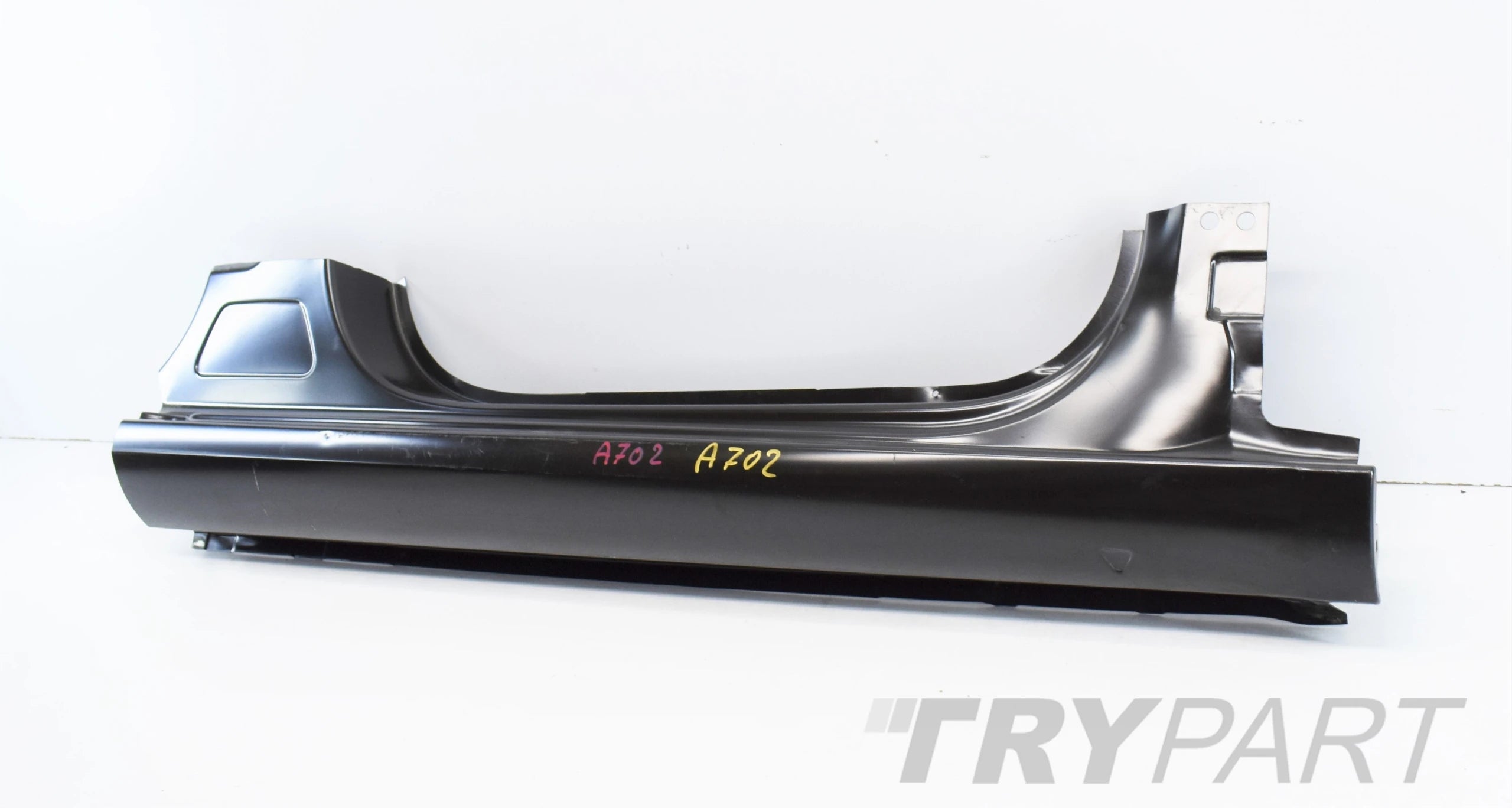 SKODA OCTAVIA III 5E RIGHT SILL COVER ORG NEW