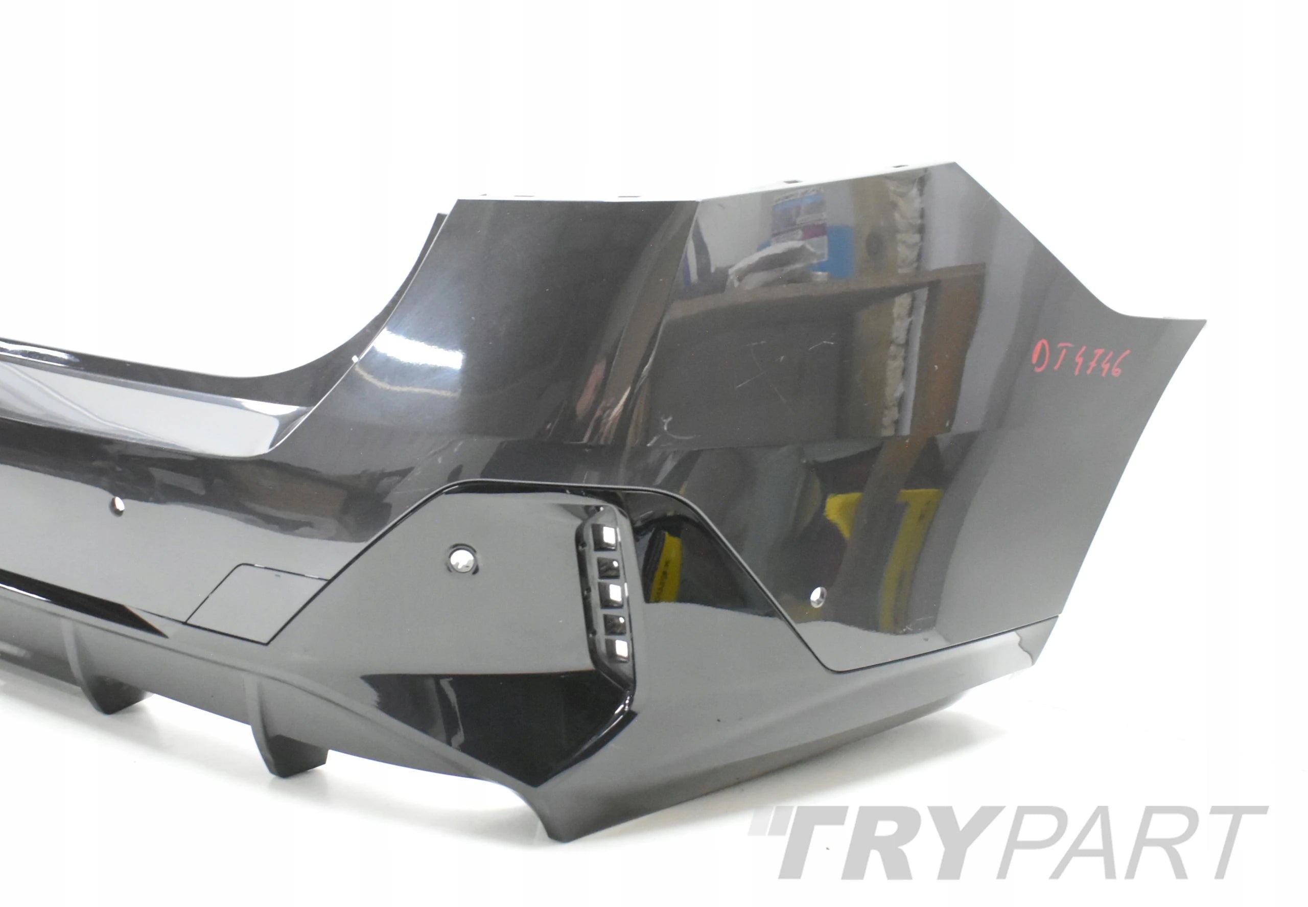BMW V G60 M PACKAGE REAR BUMPER SEDAN ORG + BOTTOM