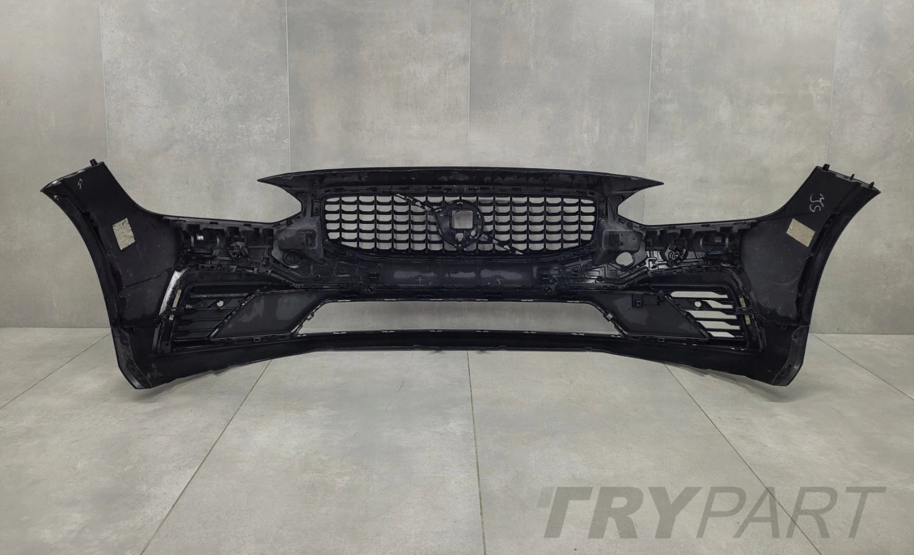 Front Bumper Volvo S90 V90 R Design Lift 20-