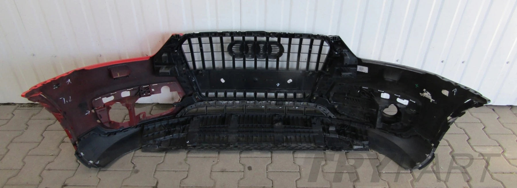 Front Bumper Audi Q3 8U0 11-14