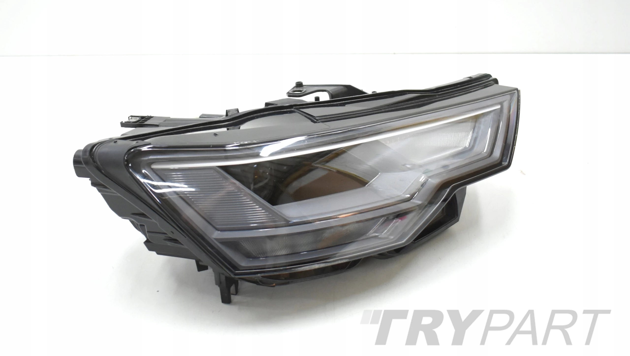 AUDI A6 C8 4K RIGHT FRONT HEADLIGHT org FULL LED EU 4K0941034