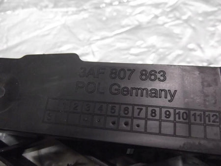 VW PASSAT B7 3AF Bumper Mount Clip Rear