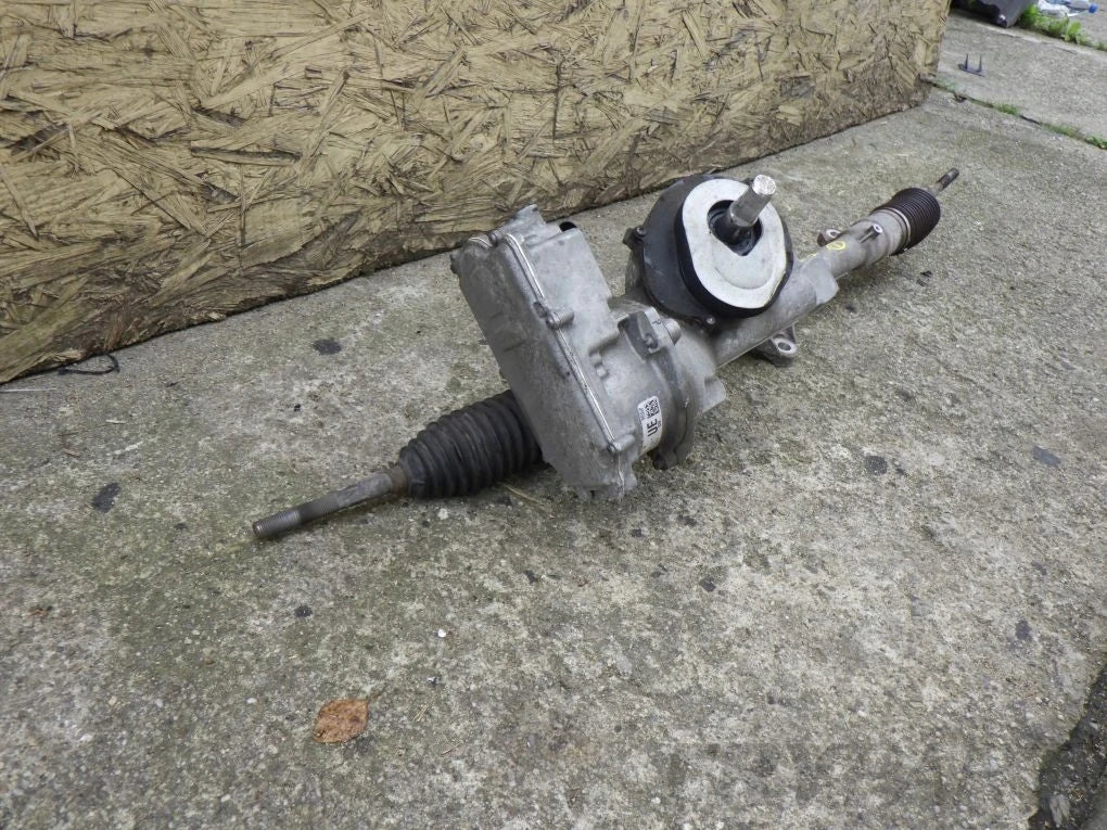 BMW 2 F45 F46 F48 5A39023 6899379 UE STEERING GEARBOX