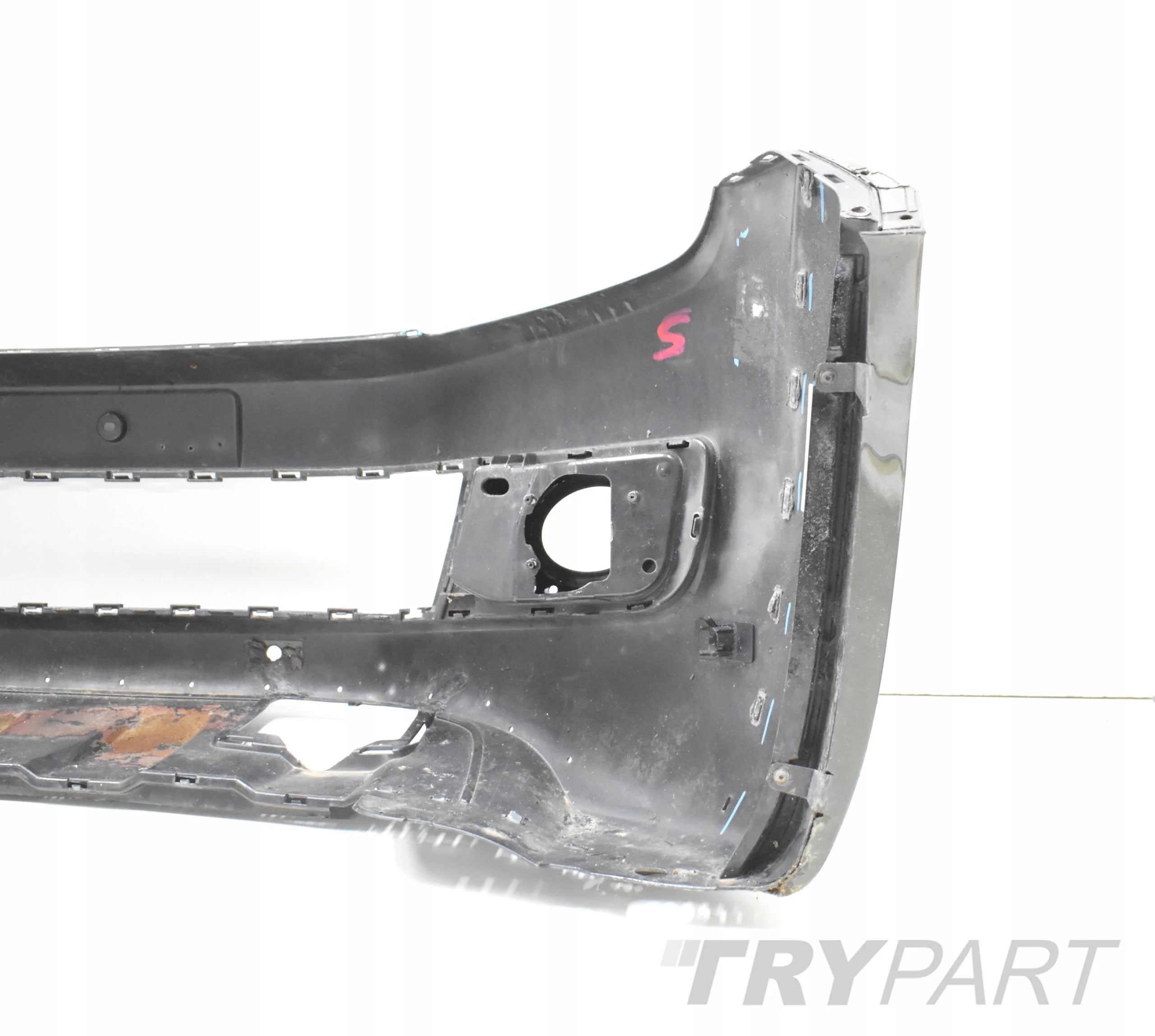 VW AMAROK 2H 2HH FRONT BUMPER ORG + MOULDINGS