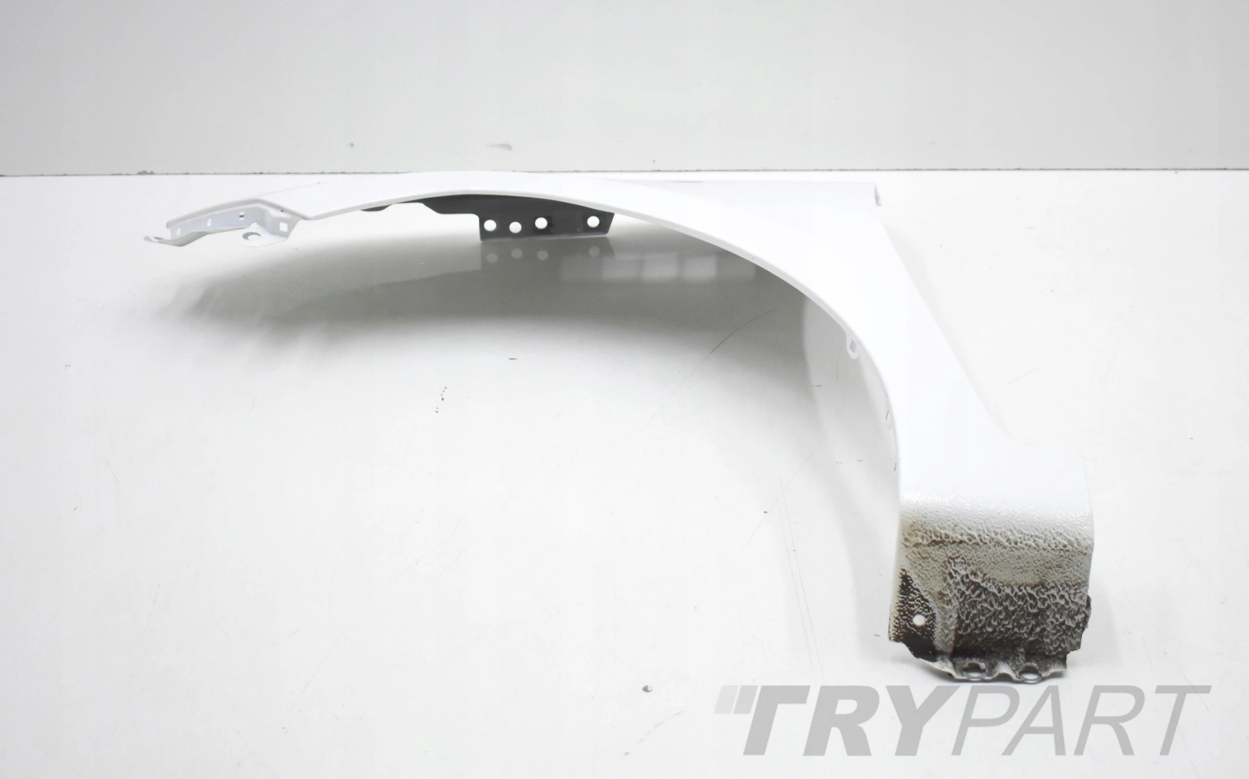 HYUNDAI I10 II LEFT FRONT FENDER ORG IN COLOR