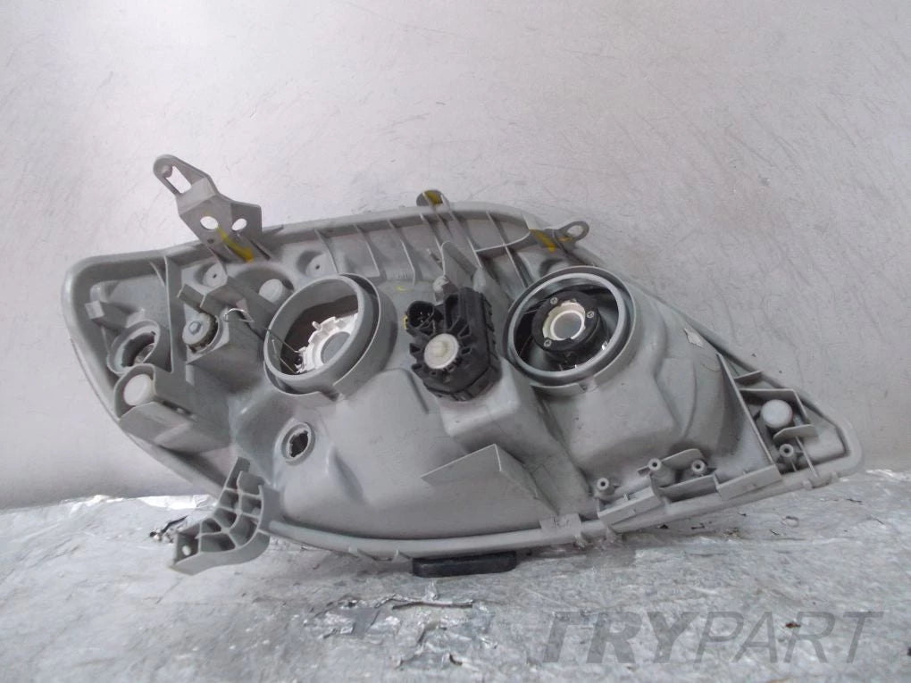 TOYOTA COROLLA SEDAN ESTATE 2002 02- LEFT HEADLIGHT