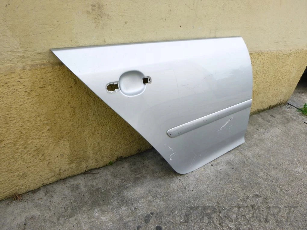 VW GOLF V 5 Right Rear Door
