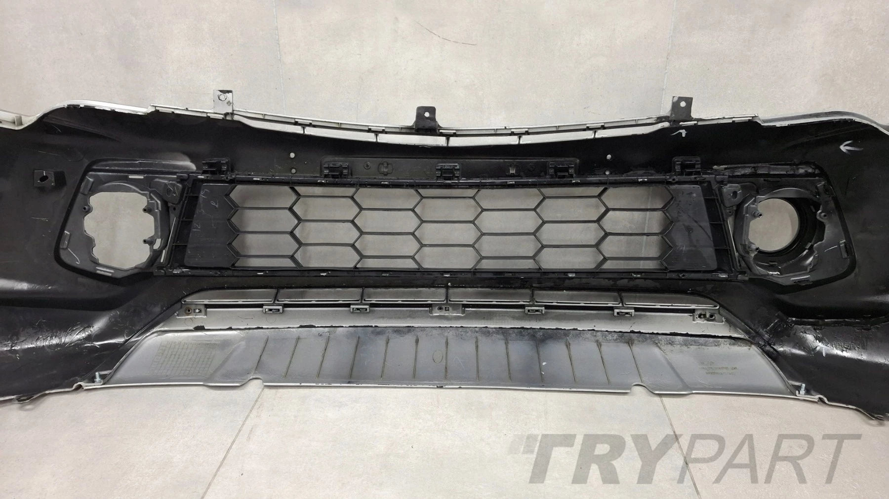 Front Bumper Mitsubishi L200 5th Gen 15-18