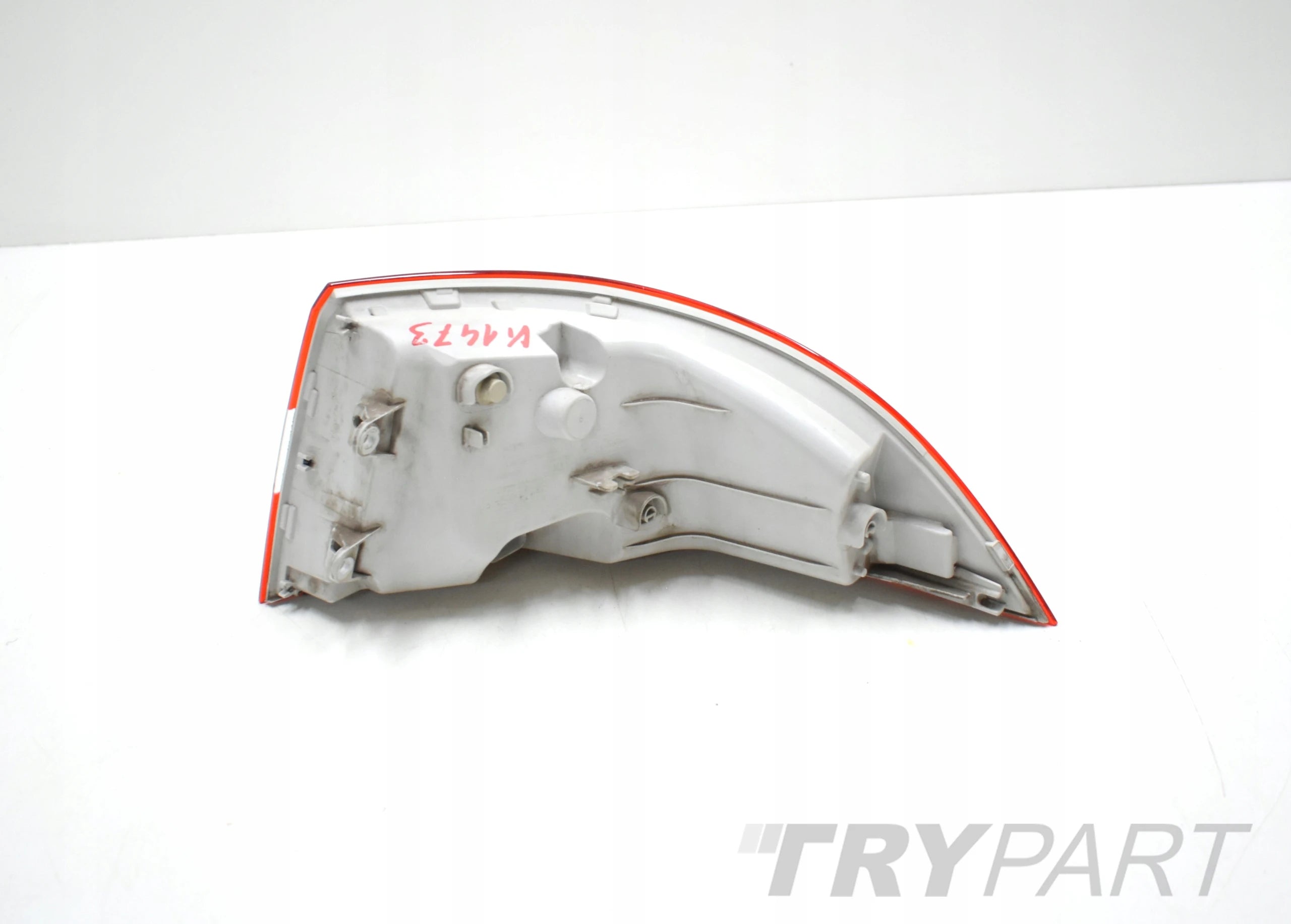 SKODA SUPERB II LIFT 3T5 LEFT REAR LED TAIL LIGHT ORG EU SEDAN 3T5945095A