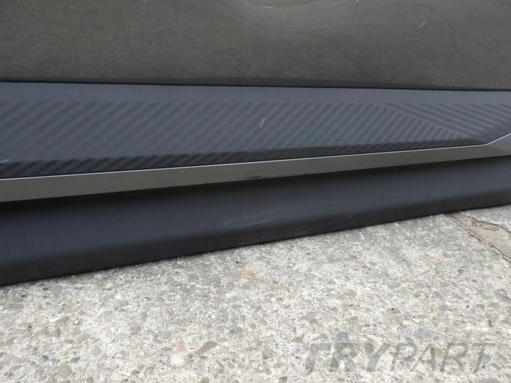 RENAULT SCENIC V 5 E-TECH 2024- Front Right Door