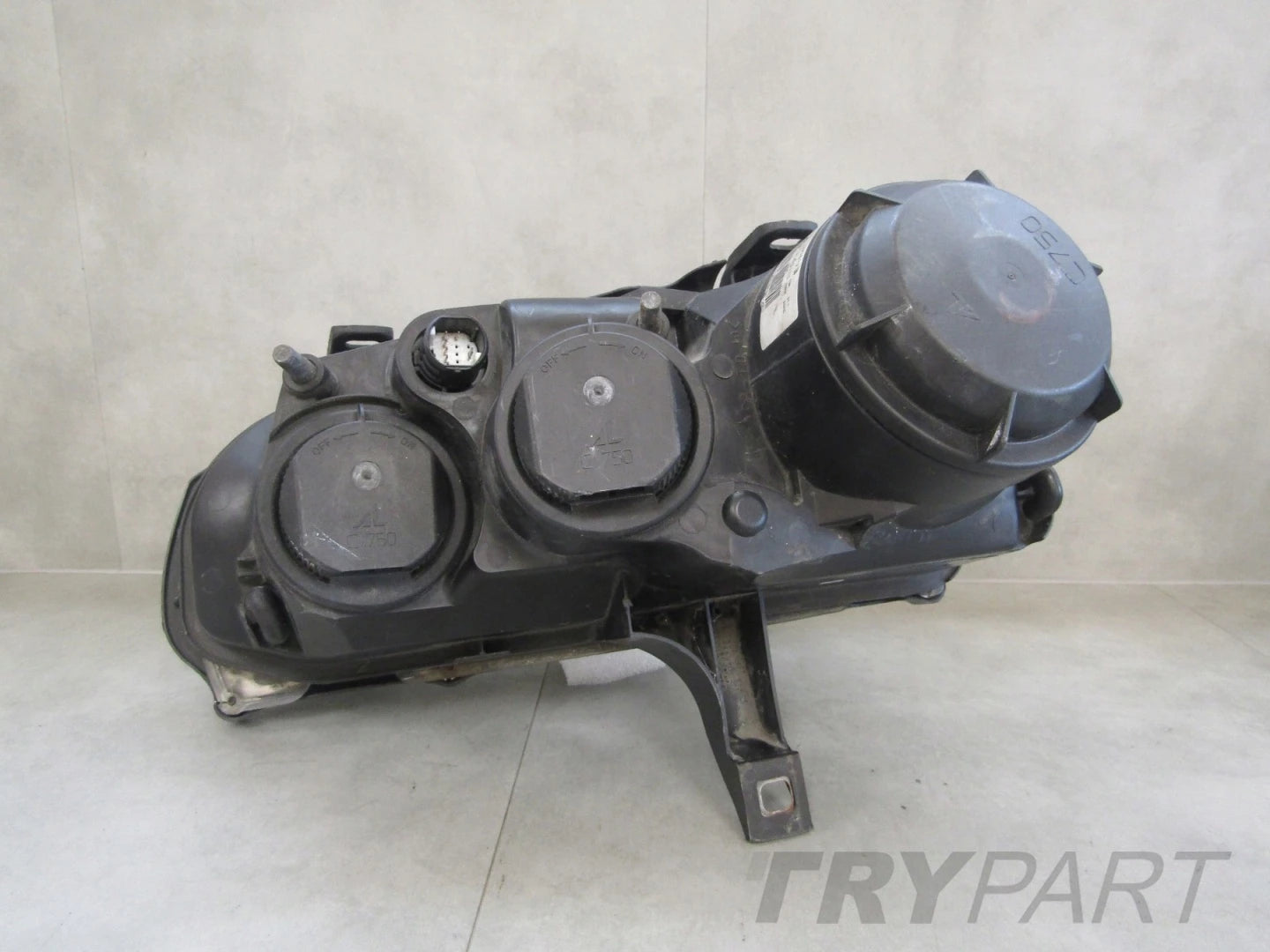 Front Lamp Alfa Romeo 159 STANDARD LENS 05-11 RH RIGHT 60682088
