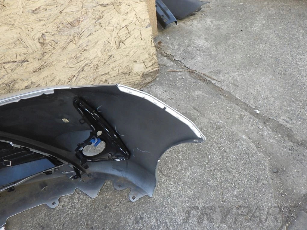 TOYOTA YARIS III 3 LIFT 17- Front Bumper