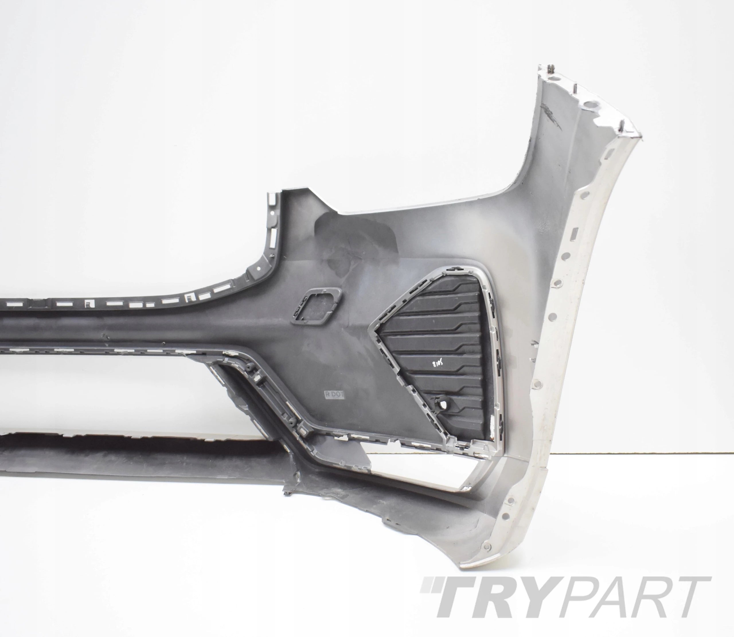 VOLVO XC60 II LIFT R DESIGN FRONT BUMPER ORIGINAL + GRILLE