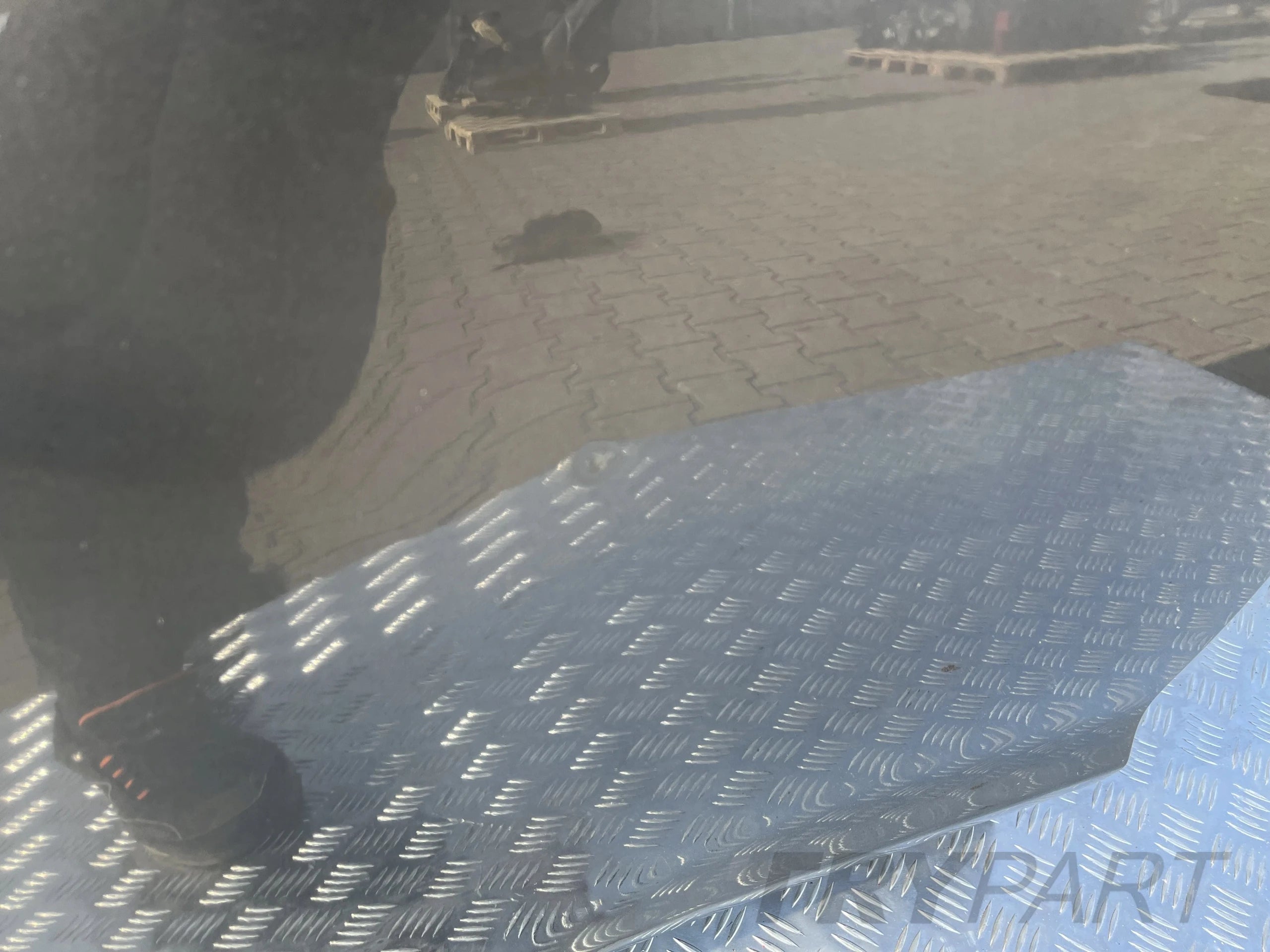 RIGHT REAR DOOR NISSAN JUKE I F15 LIFT 14- KAD