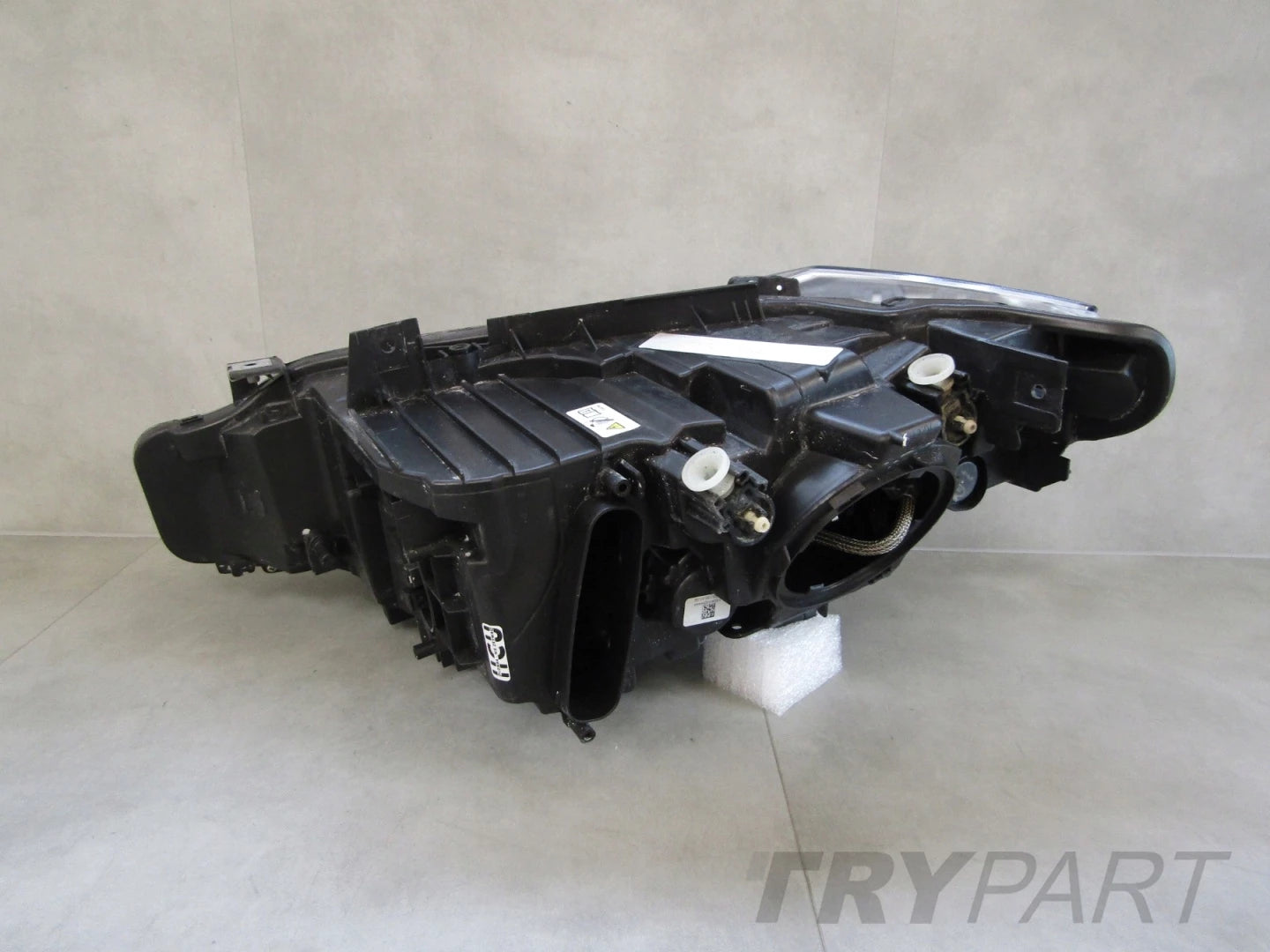 Front Headlight BMW 3 F30 F31 XENON NON-SWIVEL 11-15 RH