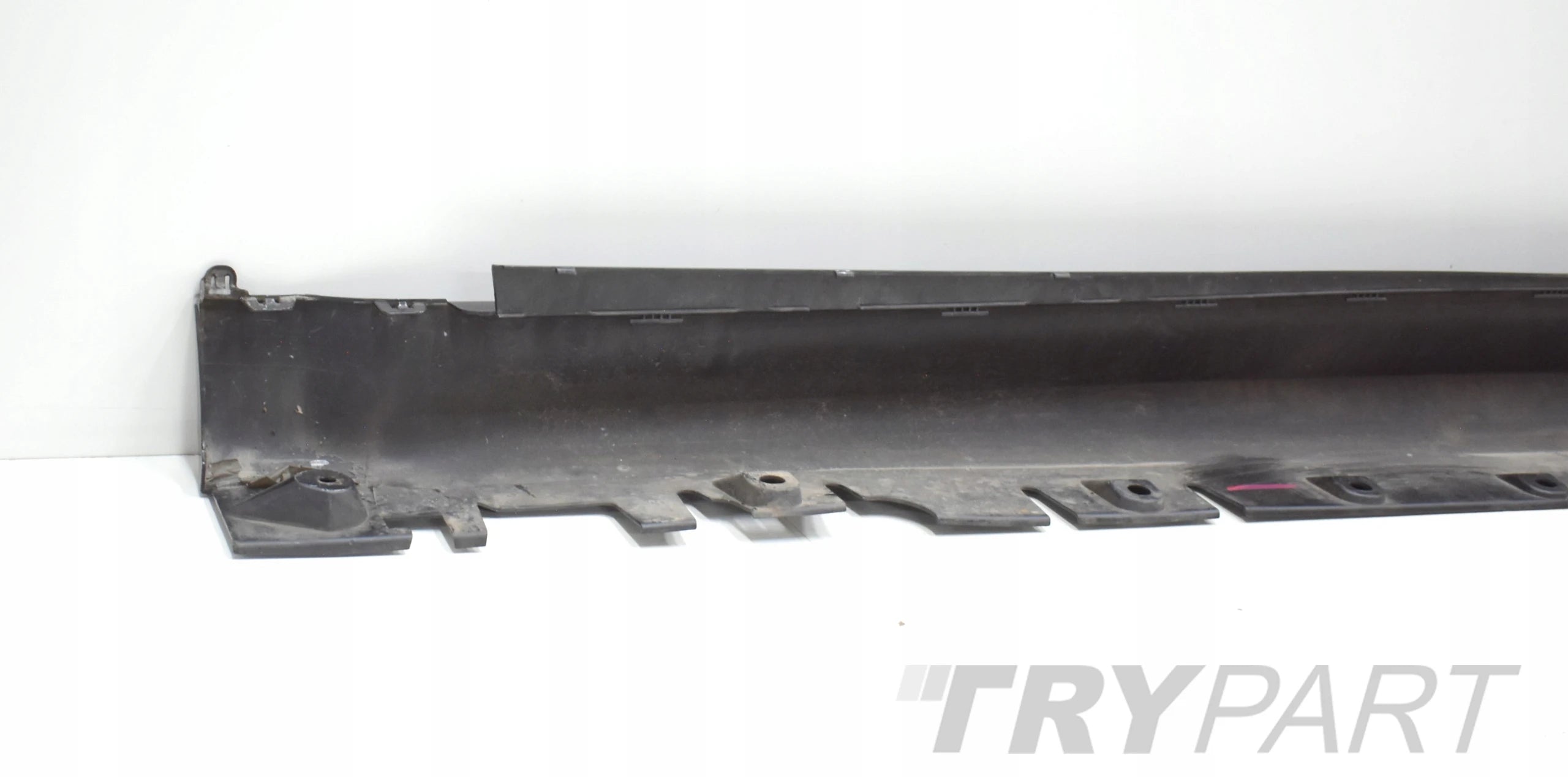 BMW X5 F15 M PACKAGE RIGHT SILL STRIP OEM