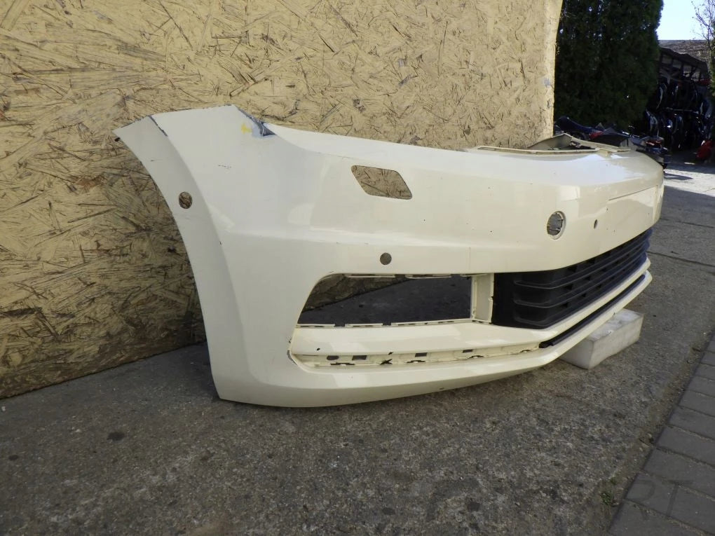 VW TOURAN 5TA 15- Front Bumper