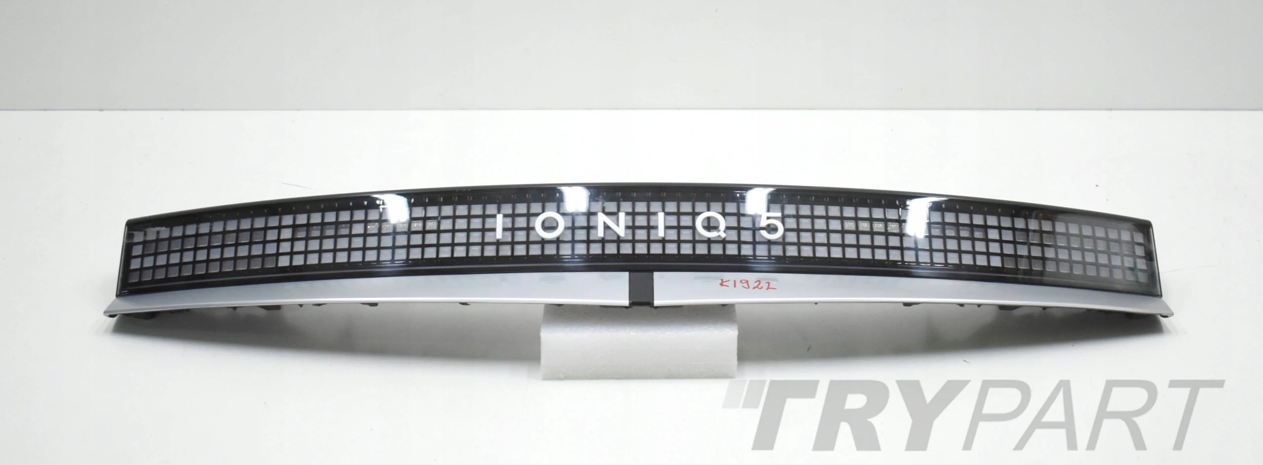 HYUNDAI IONIQ 5 REAR LAMP REAR REFLECTOR ORIGINAL WORKING !!!