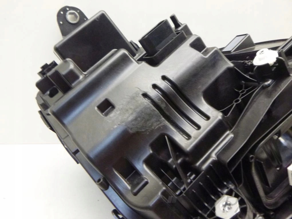 MERCEDES E-CLASS 213 LIFT FULL LED 20- RIGHT LEFT