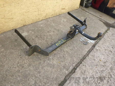 FORD B-MAX B MAX Tow Hitch Original