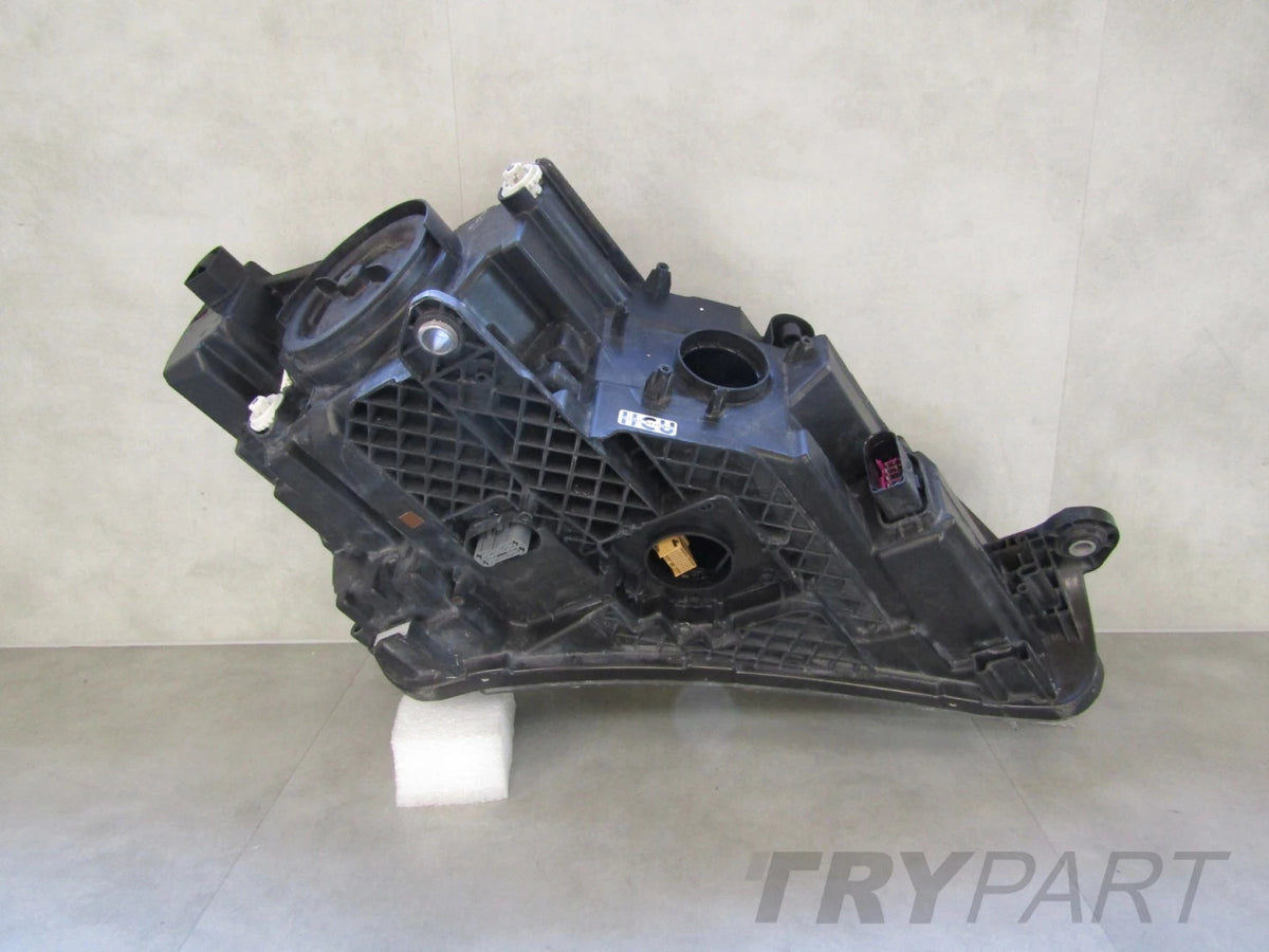 Front Lamp Skoda Superb 3 III 3V1 XENON SWIVELING 15-19 LH