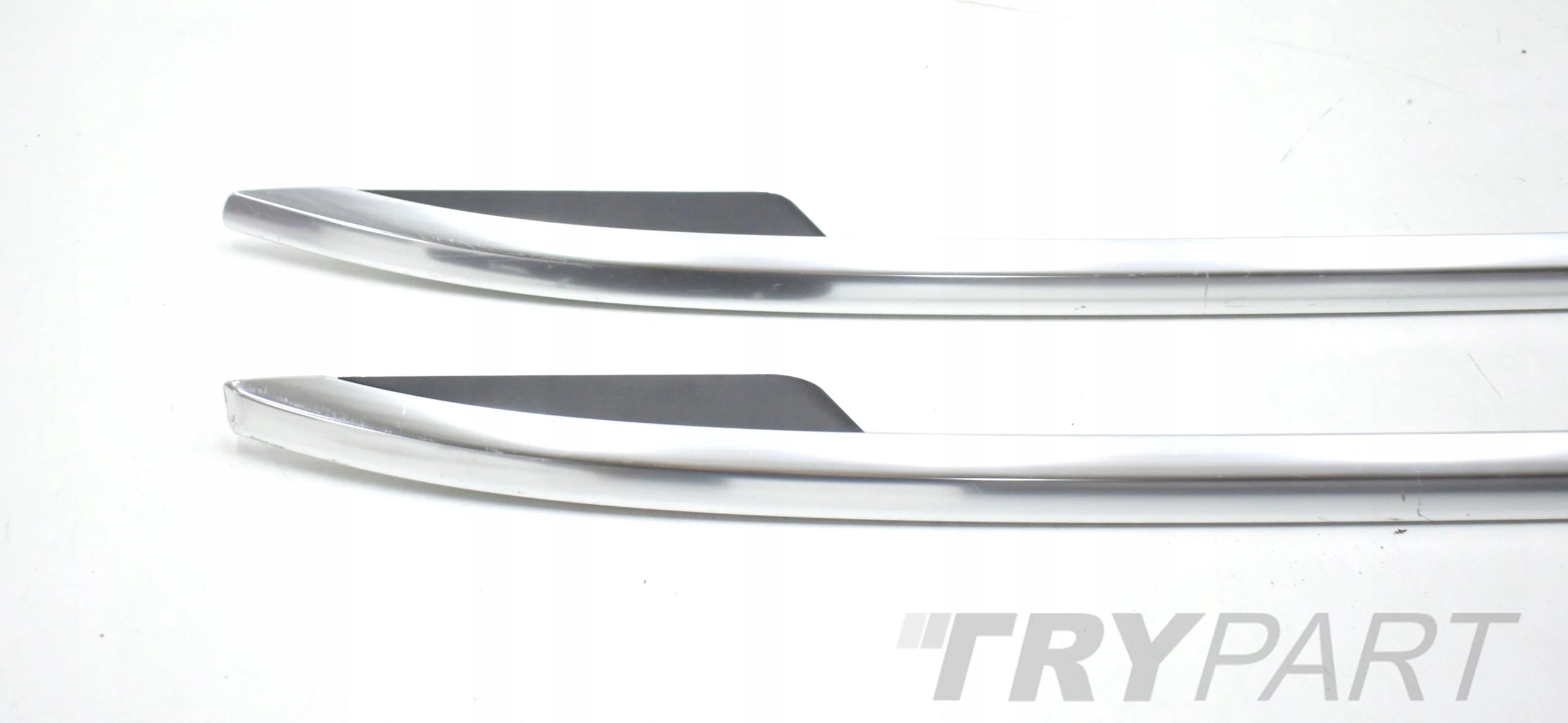 SKODA SUPERB III 3V 3V9 ROOF RACKS ORG 3V9860025
