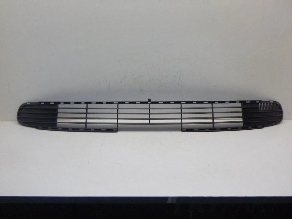 OPEL VECTRA B 95- FRONT BUMPER GRILLE