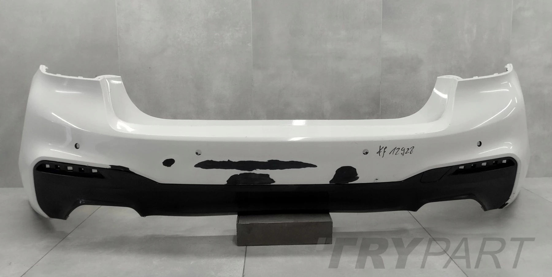 Rear Bumper for BMW 5 G30 M-Package Sedan 17-20