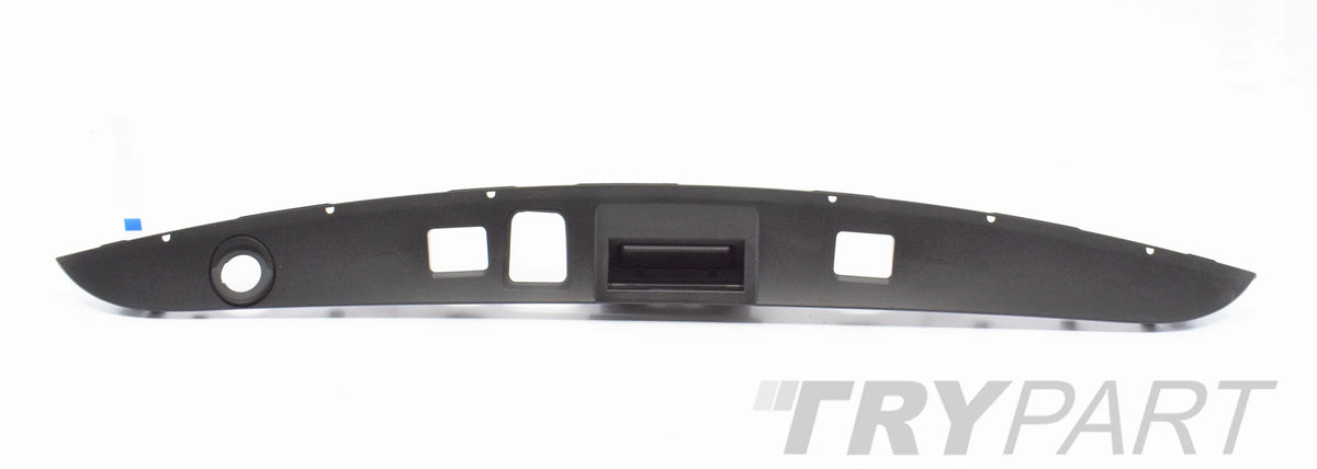 MERCEDES CLS W218 TRUNK LID TRIM NEW
