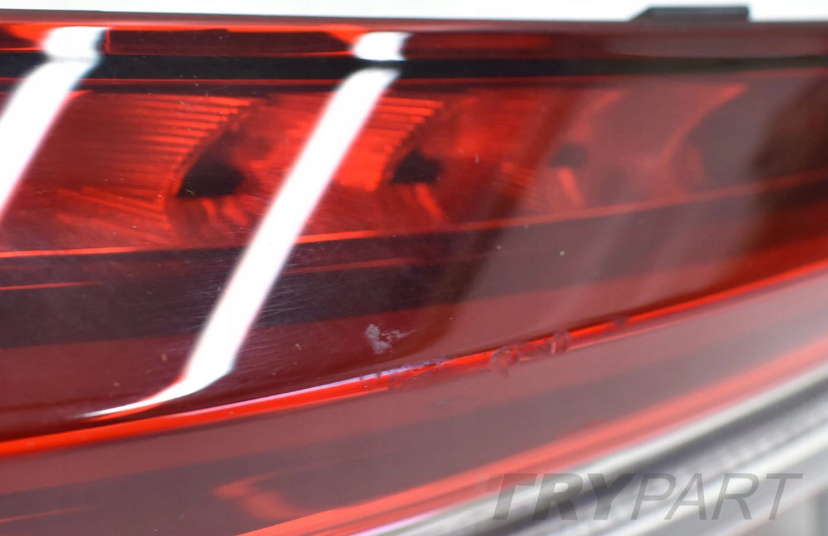SKODA KODIAQ 565 LIFT LEFT REAR EXTERIOR LED LIGHT 565945207B