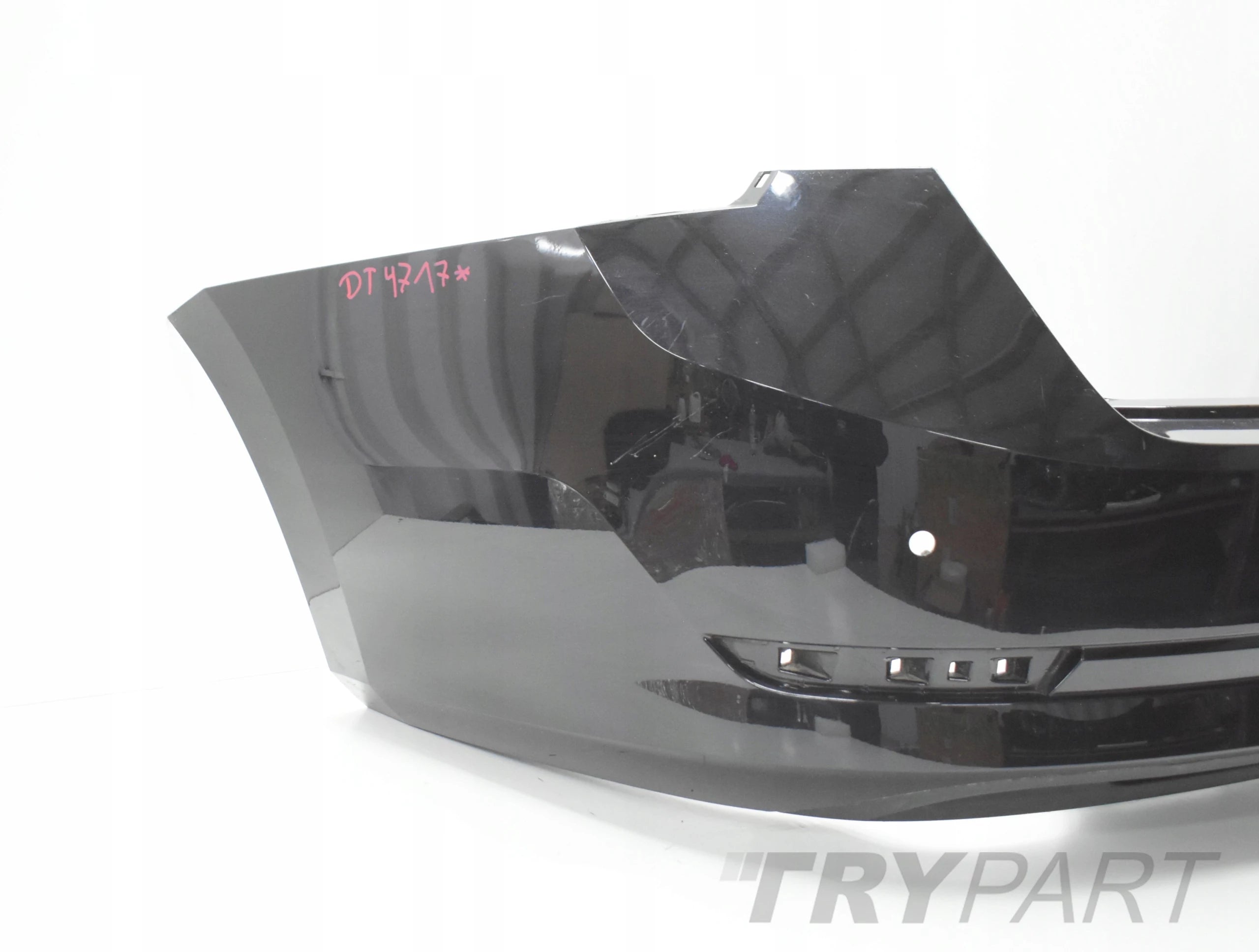 SKODA OCTAVIA IV 5E6 REAR BUMPER ORIGINAL SEDAN + BOTTOM