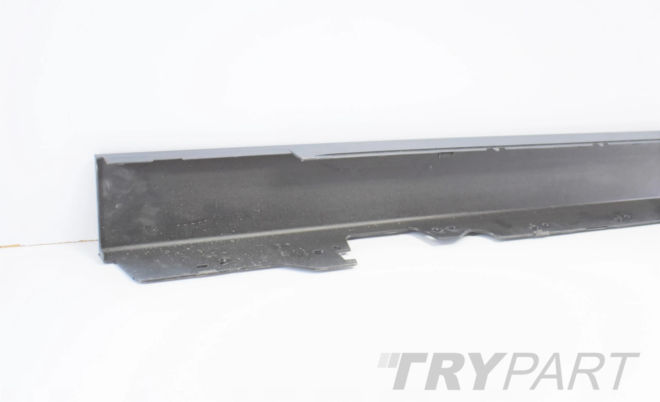 BMW F20 F21 RIGHT SILL MOULDING ORG NEW