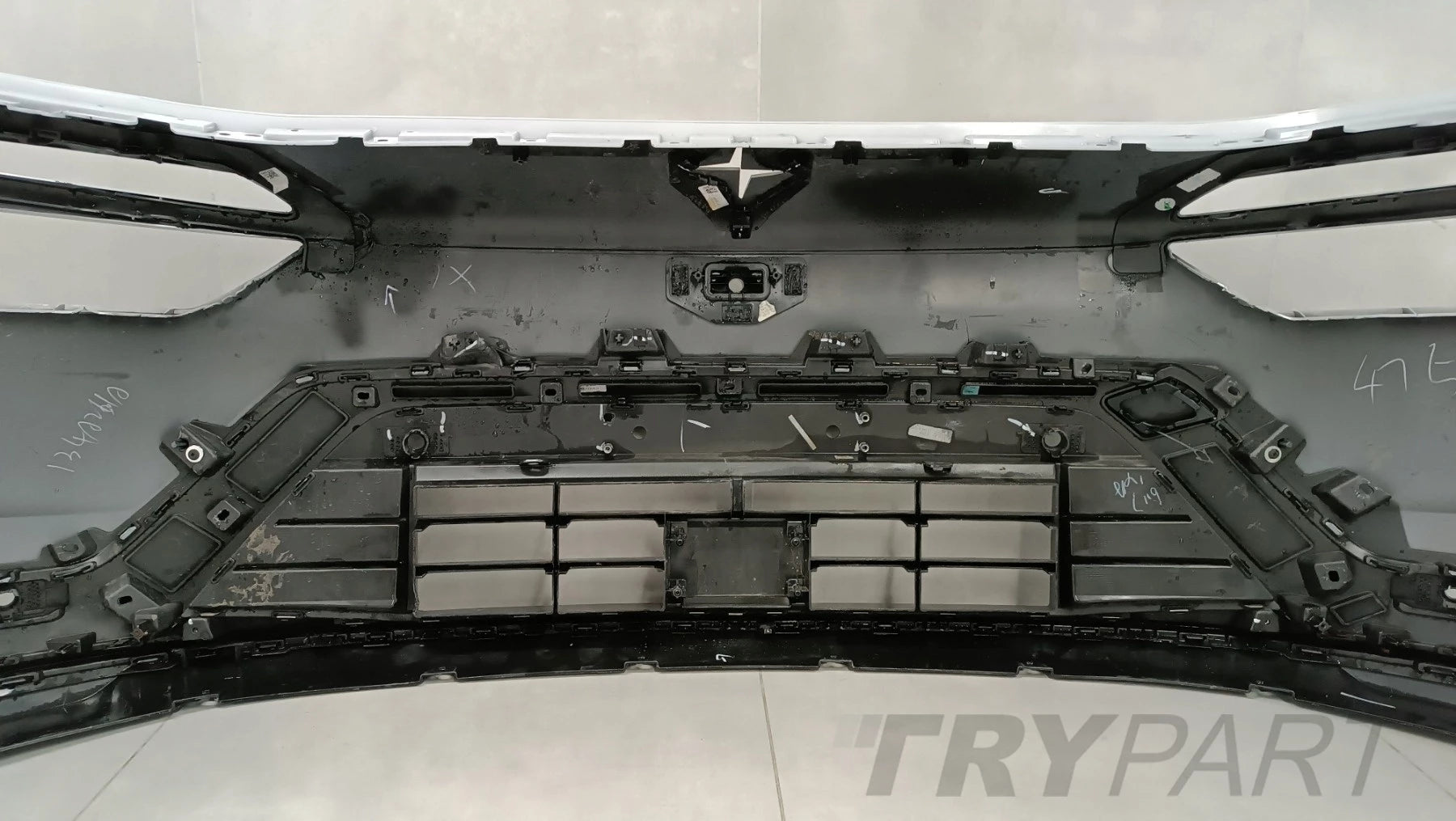 Front Bumper Polestar 4 IV 23-