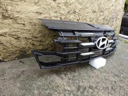 HYUNDAI TUCSON 4 IV LIFT 24- front grille