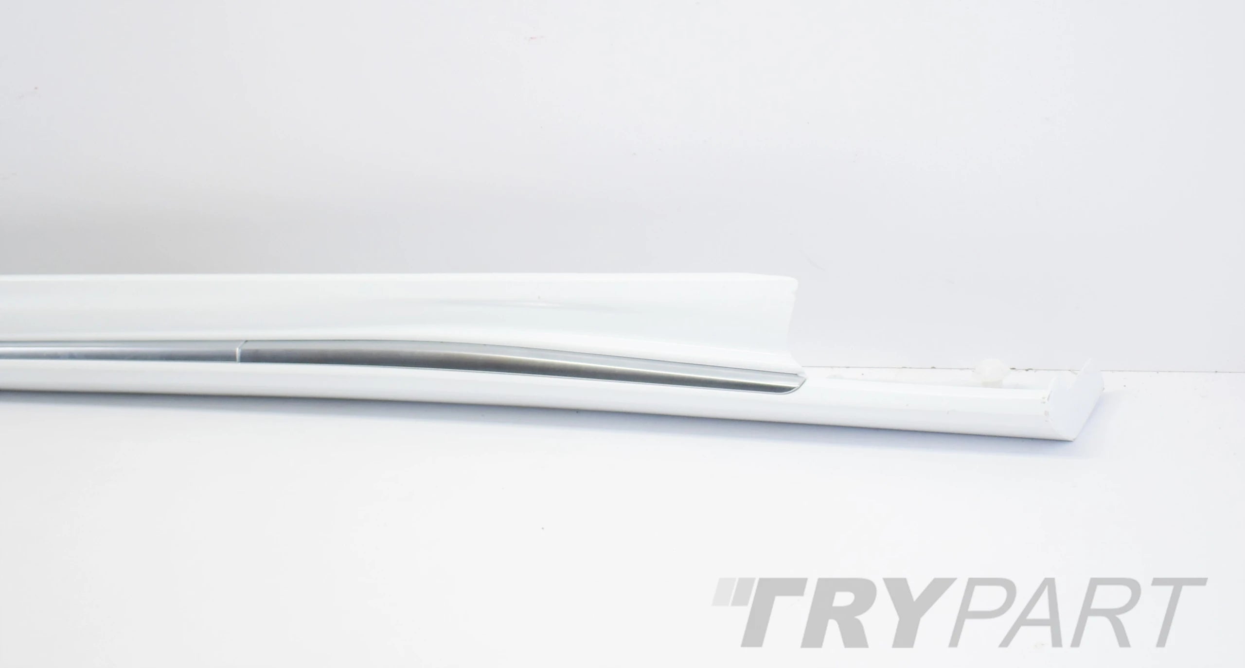 FOCUS MK4 VIGNALE LEFT SILL STRIP CHROME!