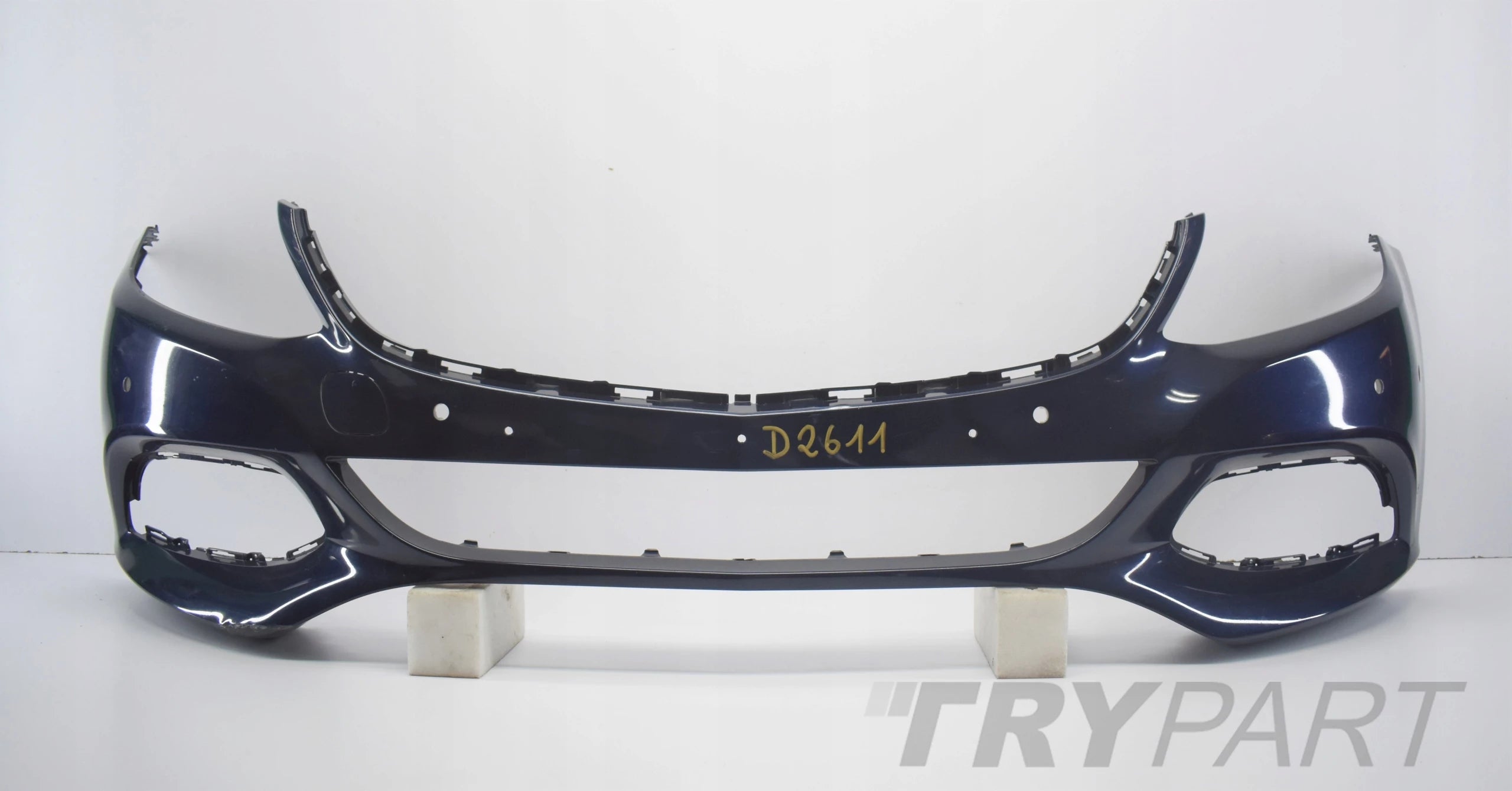 C CLASS W205 ELEGANCE FRONT BUMPER SUPER CONDITION ORG
