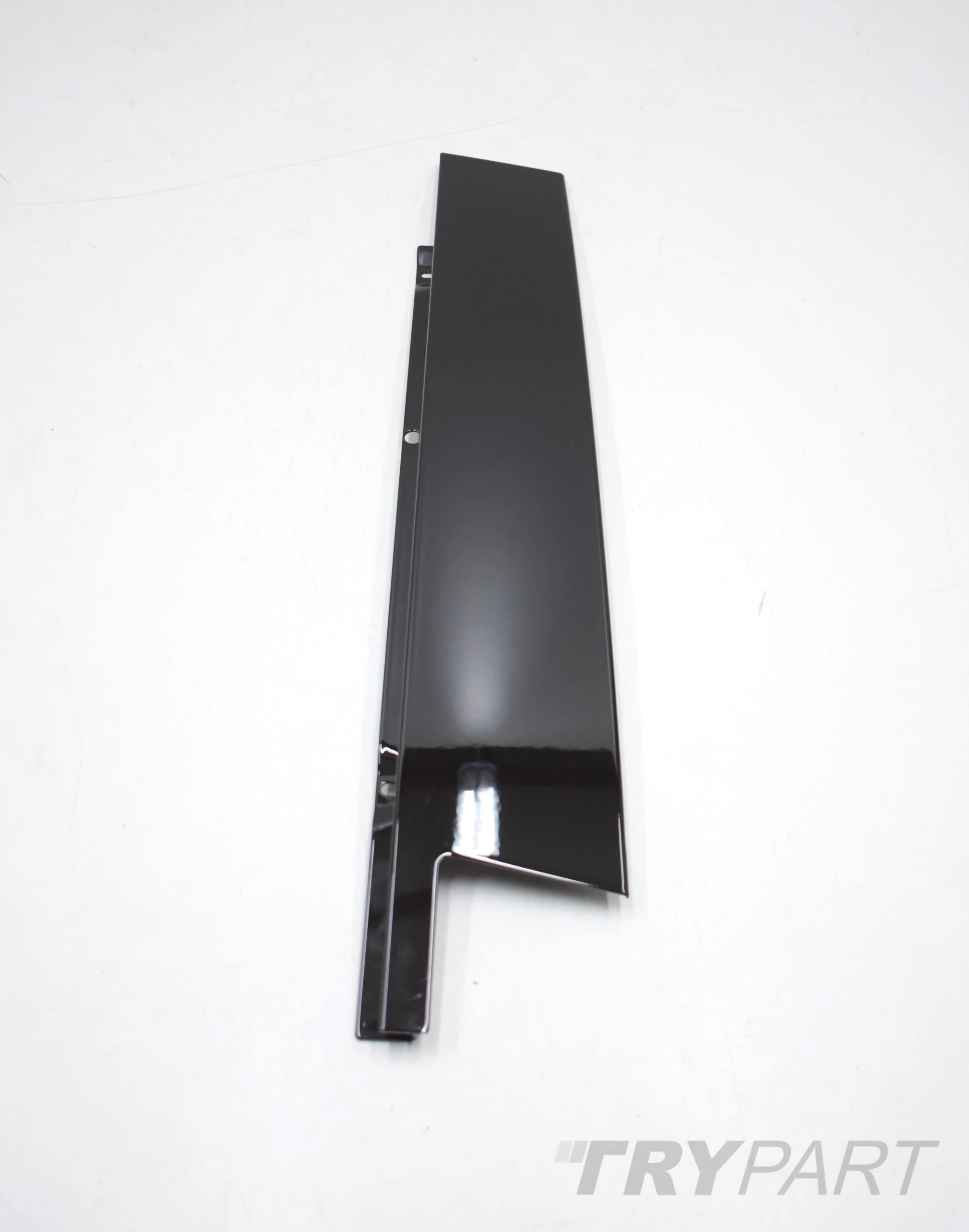 MERCEDES GLC W253 REAR RIGHT DOOR PILLAR TRIM ORG
