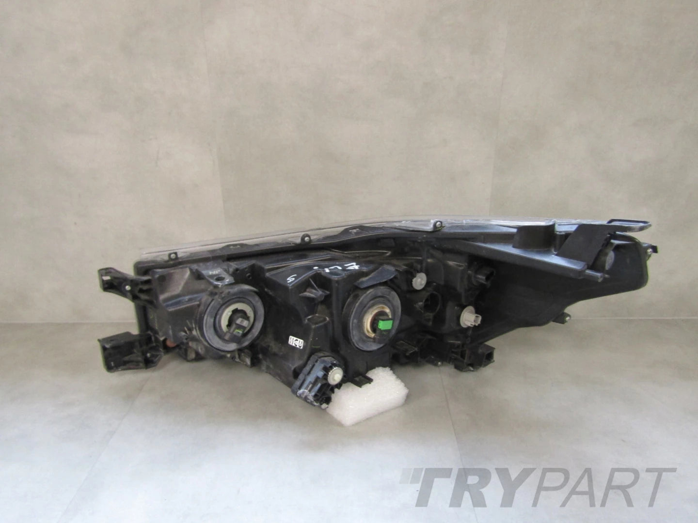 FRONT LAMP TOYOTA HILUX 8 VIII LIFT STANDARD 20- RH