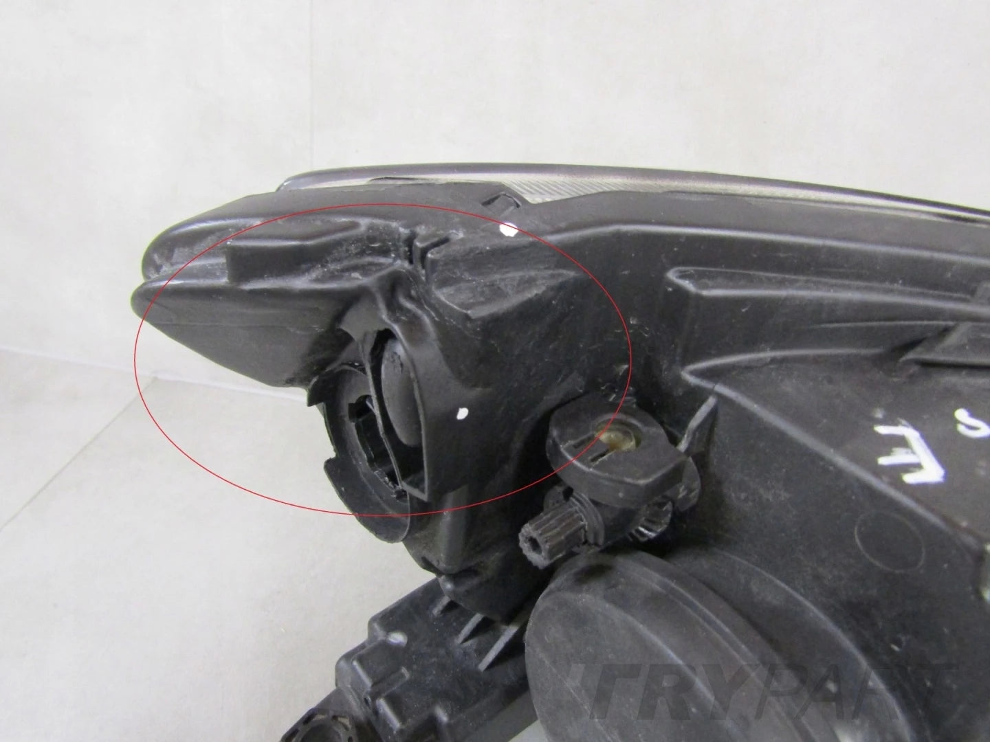 HEADLIGHT SKODA FABIA 3 III 14-18 STANDARD LH VALEO 90076294