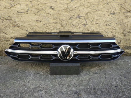 VW T-ROC T ROC LIFT LED 21- 2GA853651 Grille Emblem