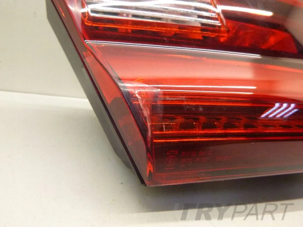 BMW 1 F40 2019- left rear lamp
