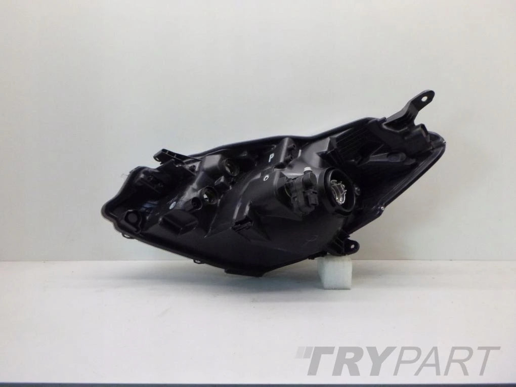 TOYOTA YARIS III LIFT 13- Right Headlight