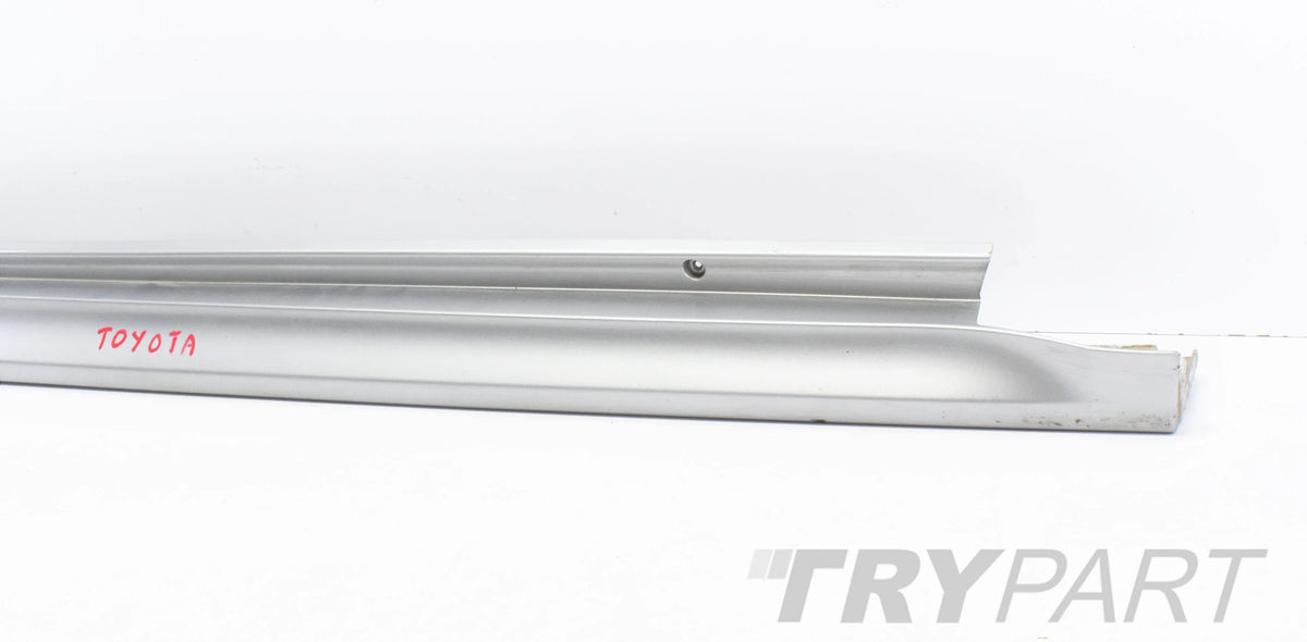 TOYOTA YARIS IV RIGHT SILL MOLDING ORG 20+