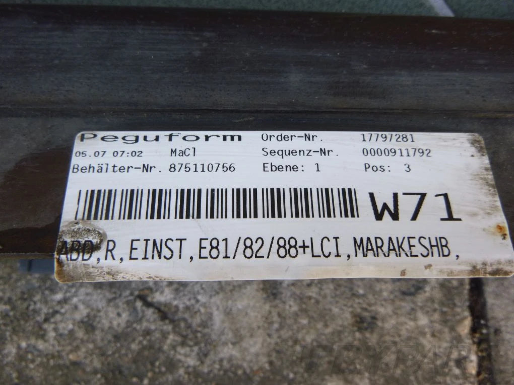 BMW E81 E82 E88 Right Sill Cover Strip