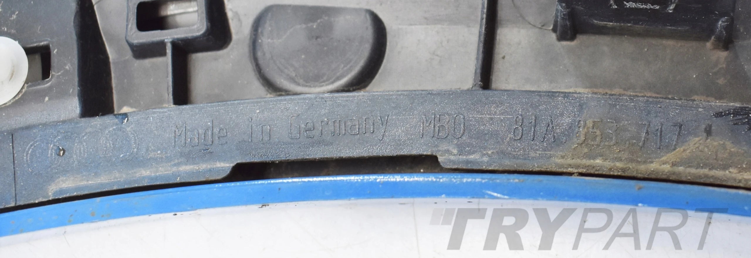 AUDI Q2 81A LEFT FRONT FENDER TRIM