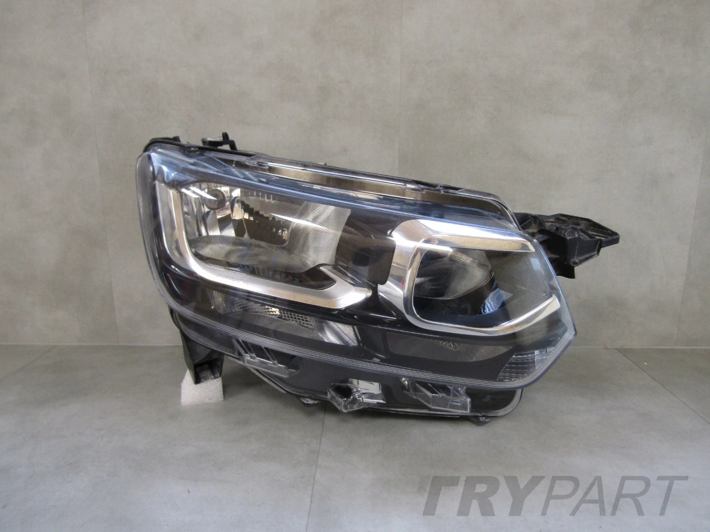 FRONT LAMP CITROEN BERLINGO 4 IV STANDARD 18- RH 9816824780