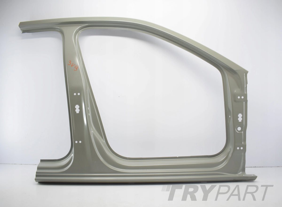 SUPERB III 3V RIGHT SILL PANEL COVER FRAME ORG NEW