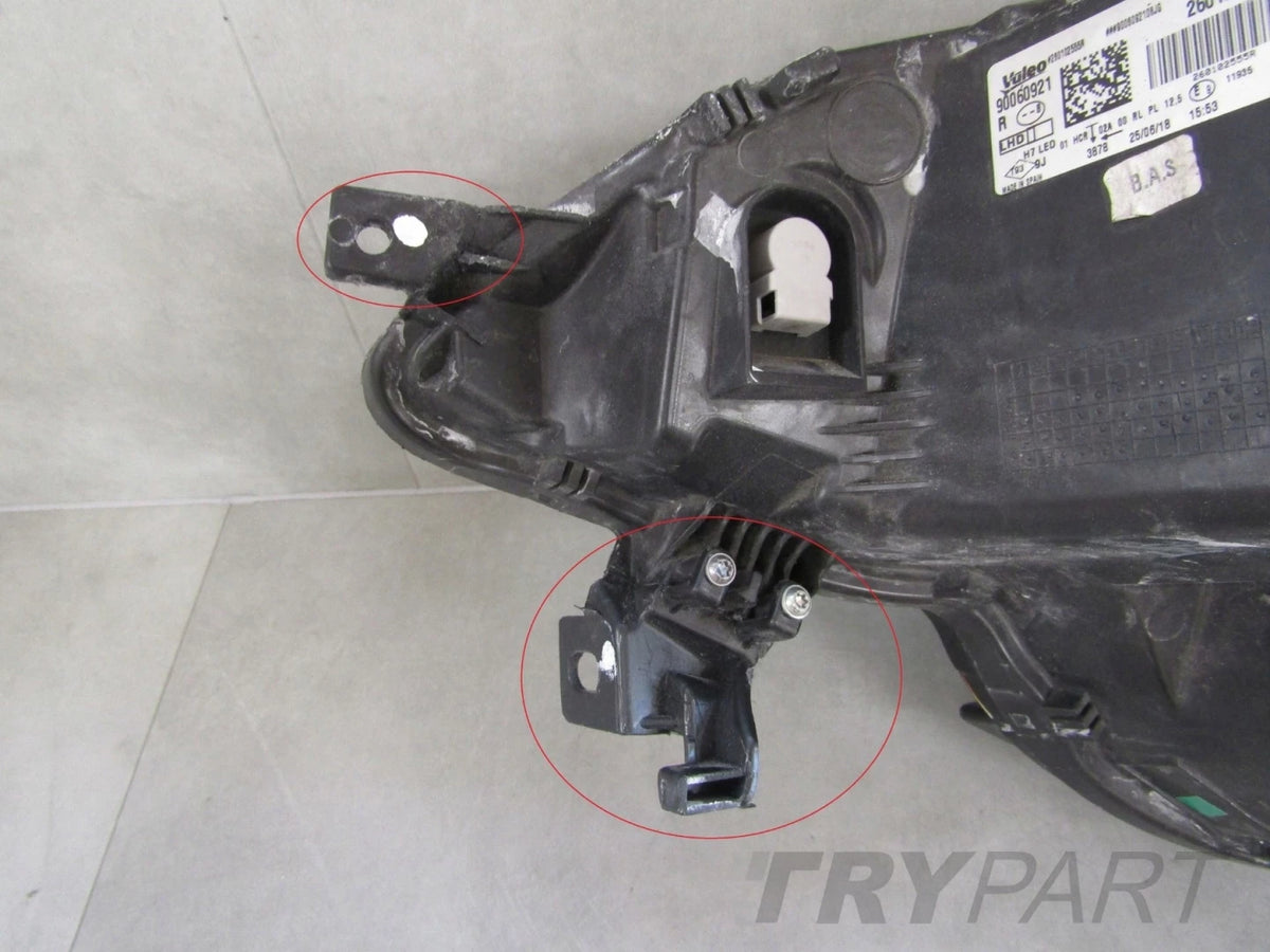HEADLIGHT RENAULT MEGANE IV 4 STANDARD LENS WITH LED 16-20 RH RIGHT 260102
