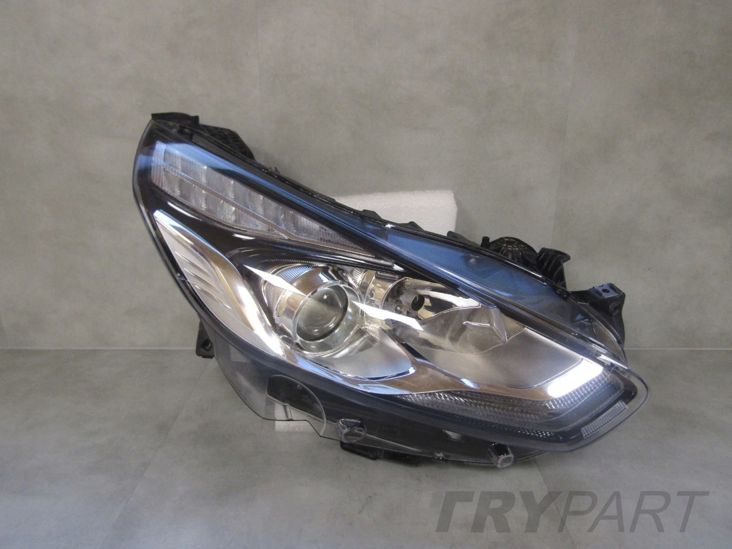 HEADLIGHT FORD SMAX II LIFT STANDARD LED LENS KIT RH 20-23