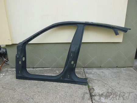MASERATI LEVANTE 2016- Left Pillar Trim